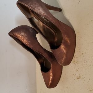 BCBG woman's heels